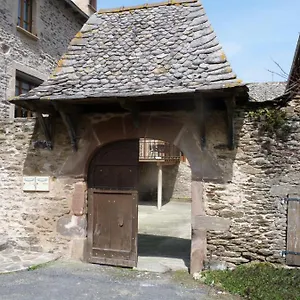  Сasa de vacaciones D'hotes Cadravals Belcastel Aveyron Francia