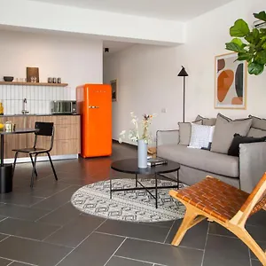 Liv Urban 4*, Λάρνακα Κύπρος