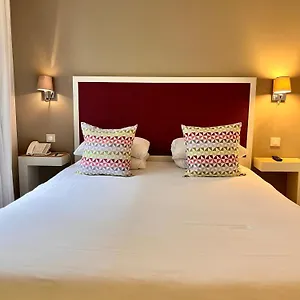 Kyriad 18 - Porte De Clignancourt - Montmartre Παρίσι