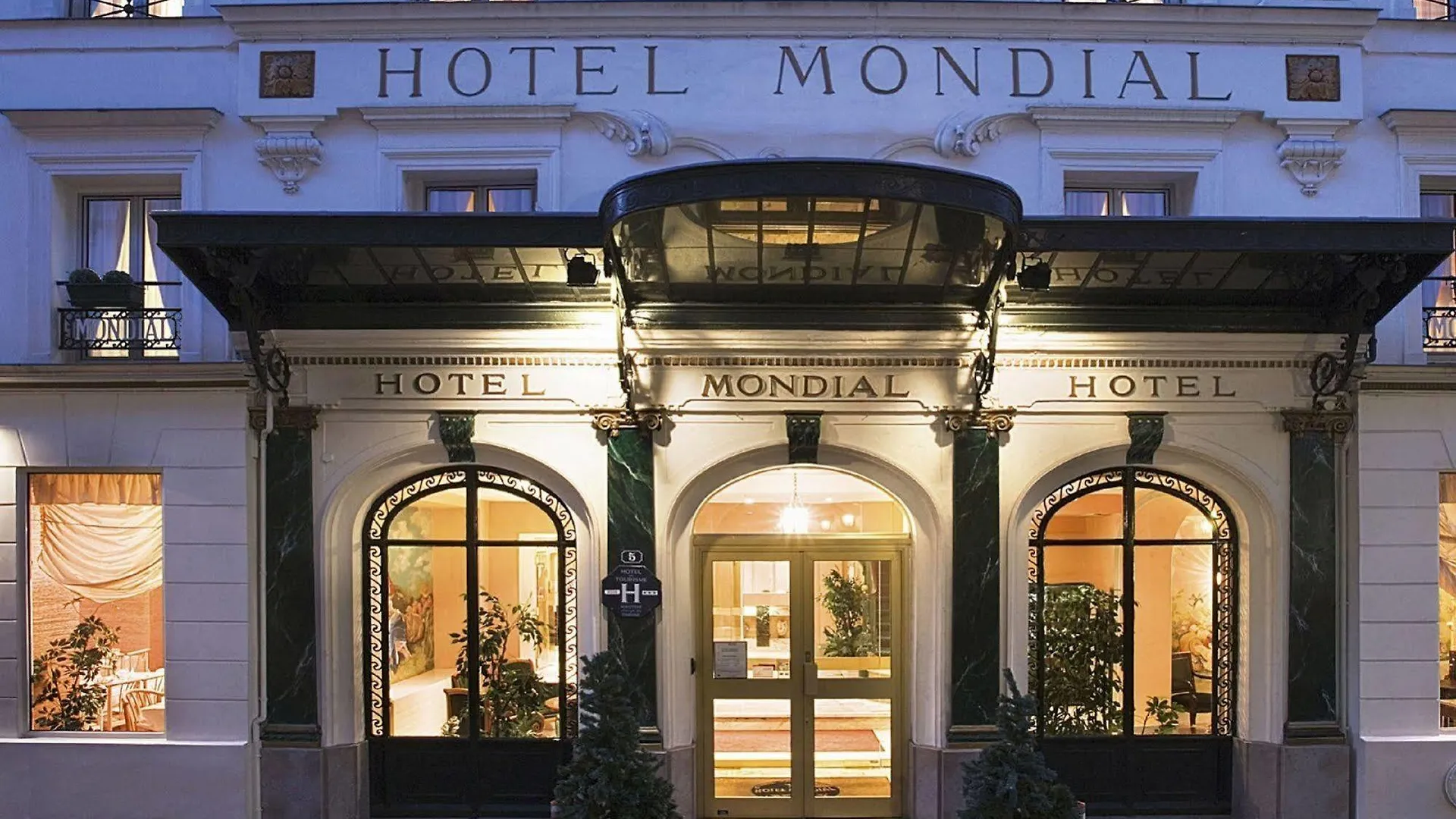 ***  פריז Hotel Mondial צרפת